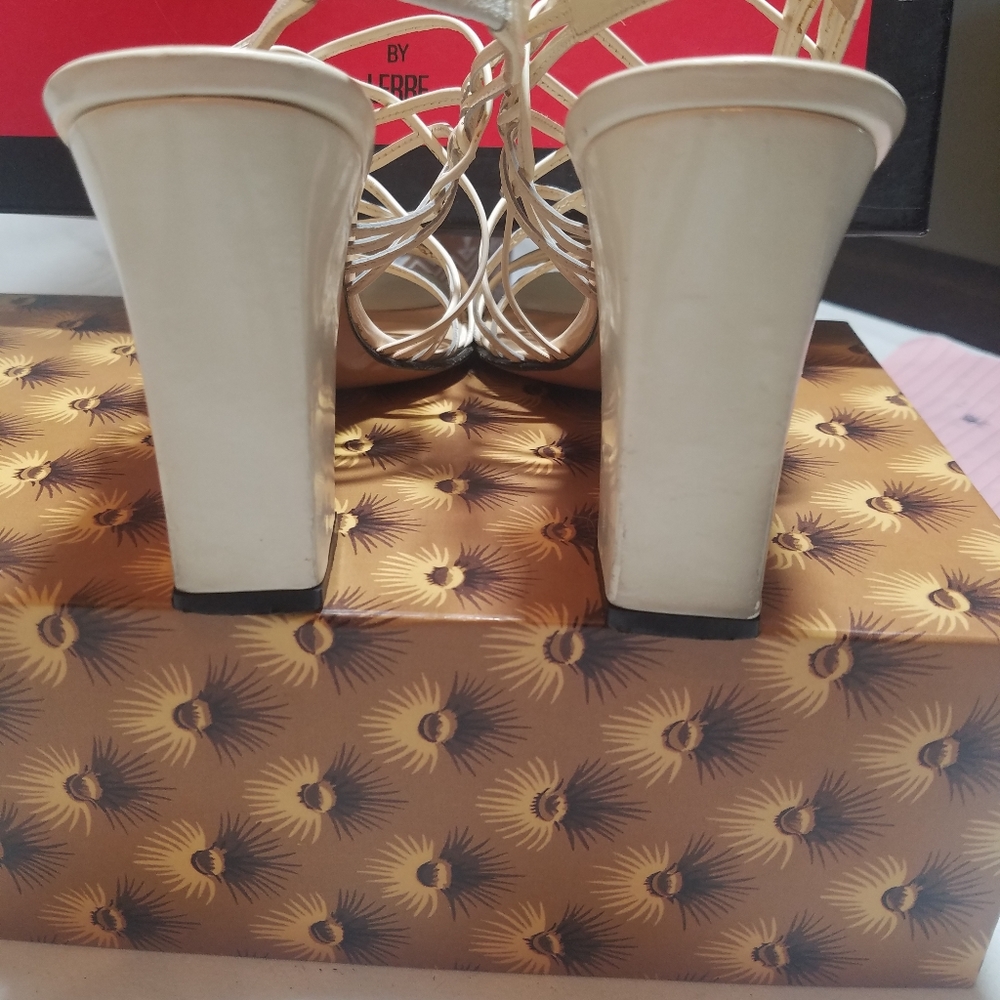 Todd Vernice Bianca shoes - Picture 3 of 7